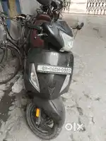 Tvs jupiter smart x connect with disk top model