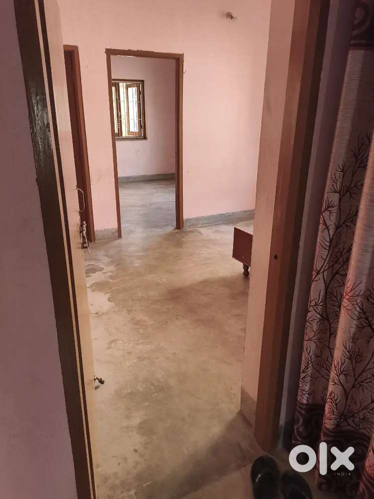 2 bhk flat for rent at 7000