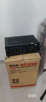 Ahuja amplifier and speaker with tripod stand