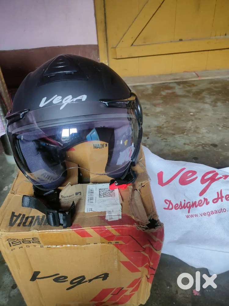 Brand New_Vega Verve Helmet
