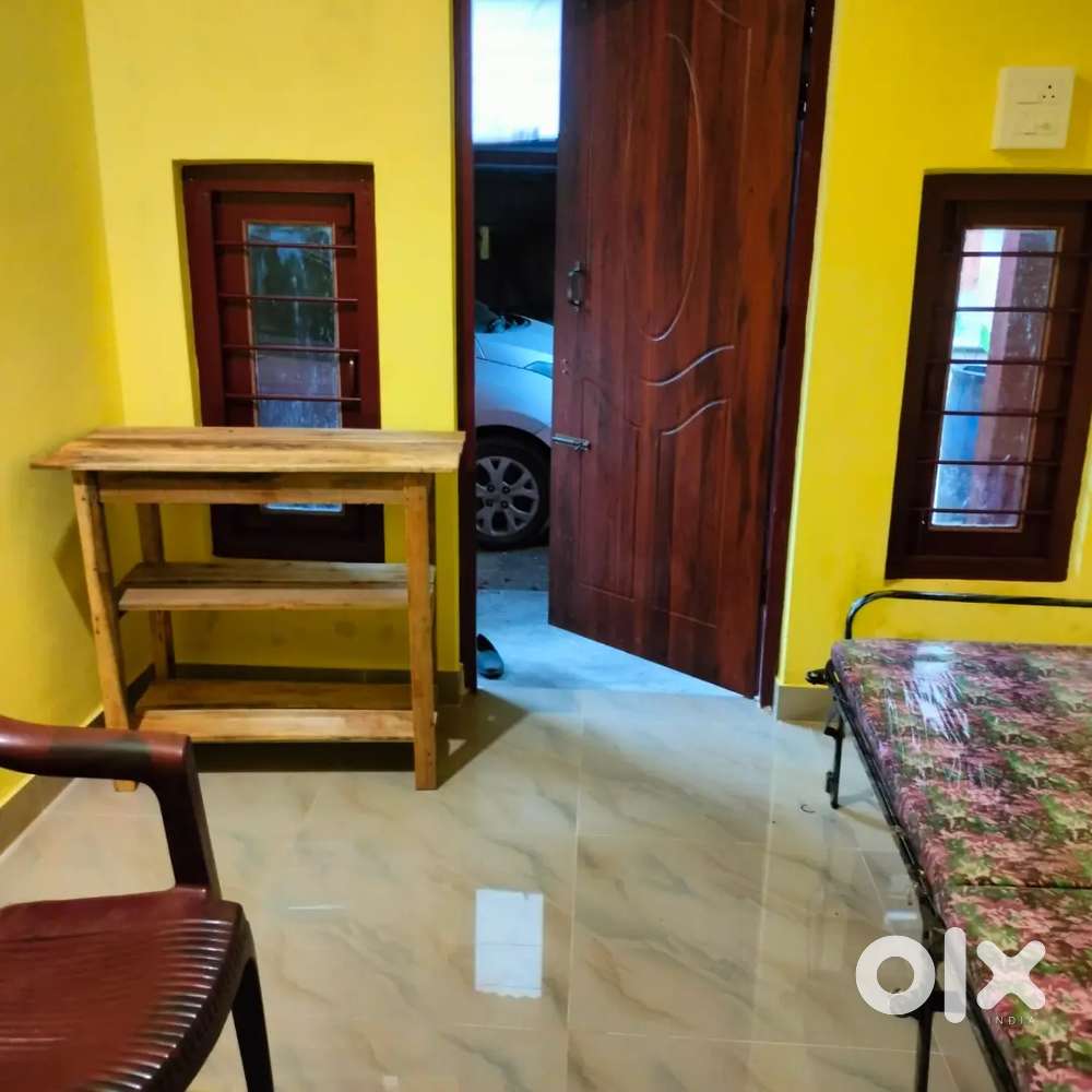 PG for Girls single room , attached bathroom  near Gauhati Univeristy