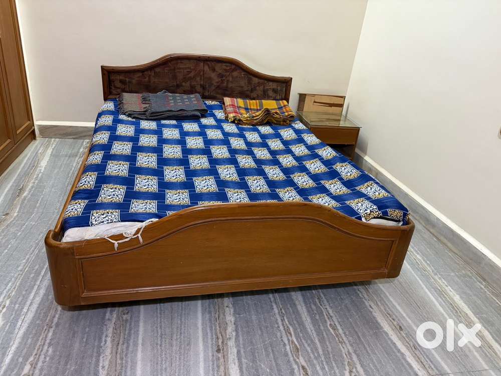 Double bed