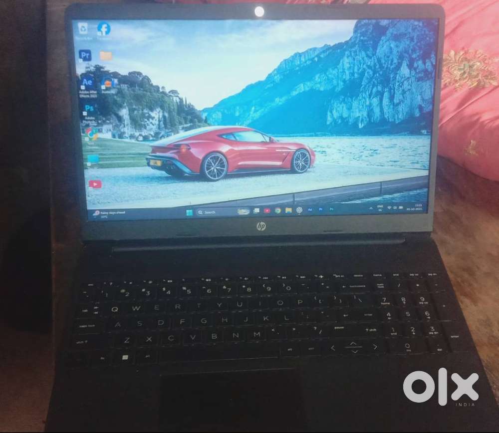 Hp 15s 8/512 SSD 2gb Graphics card