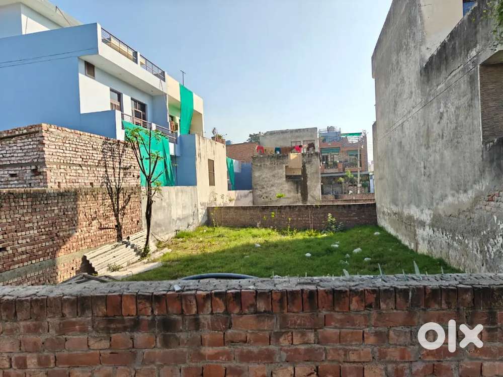 Plot for Sale in Deep Nagar near 90 ft road