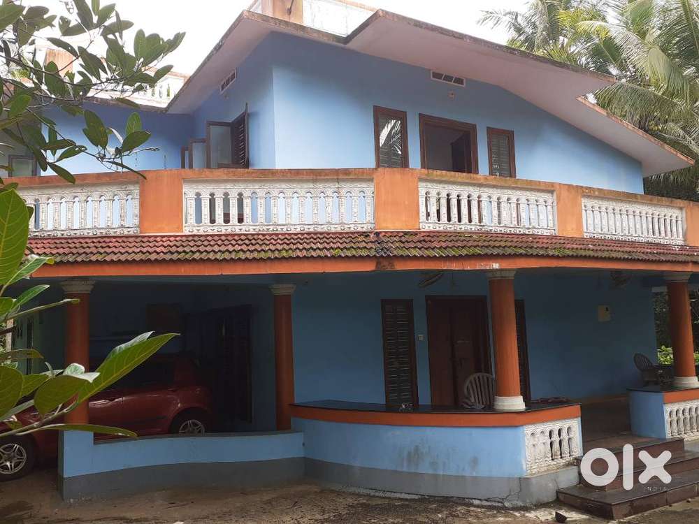 85 C land 4 BHK VILLA