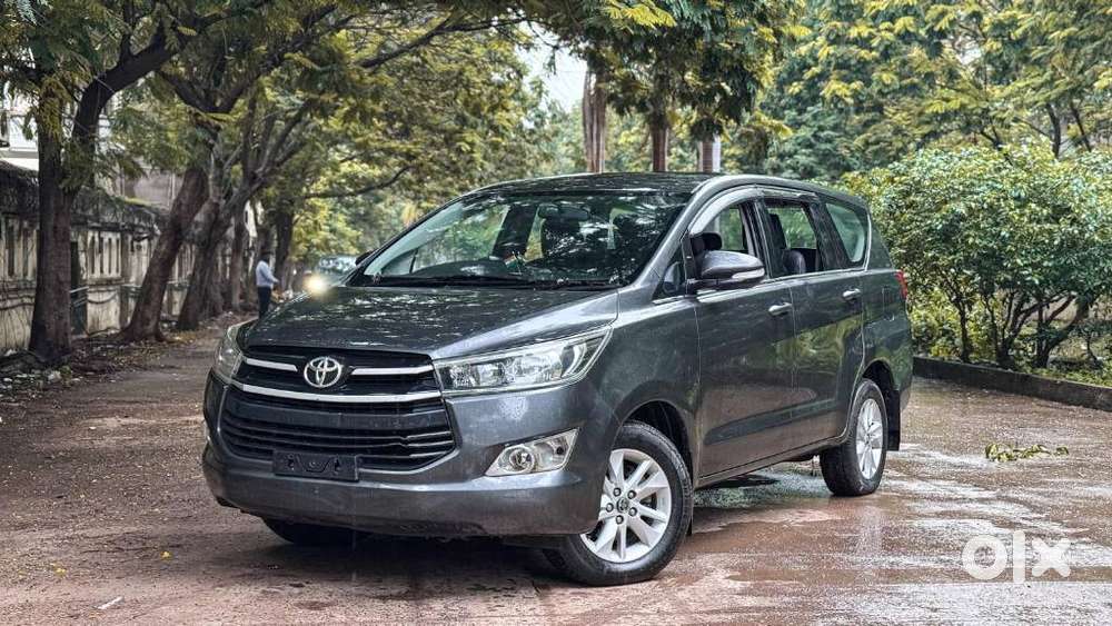 Toyota Innova Crysta 2.4 G MT, 2017, Diesel