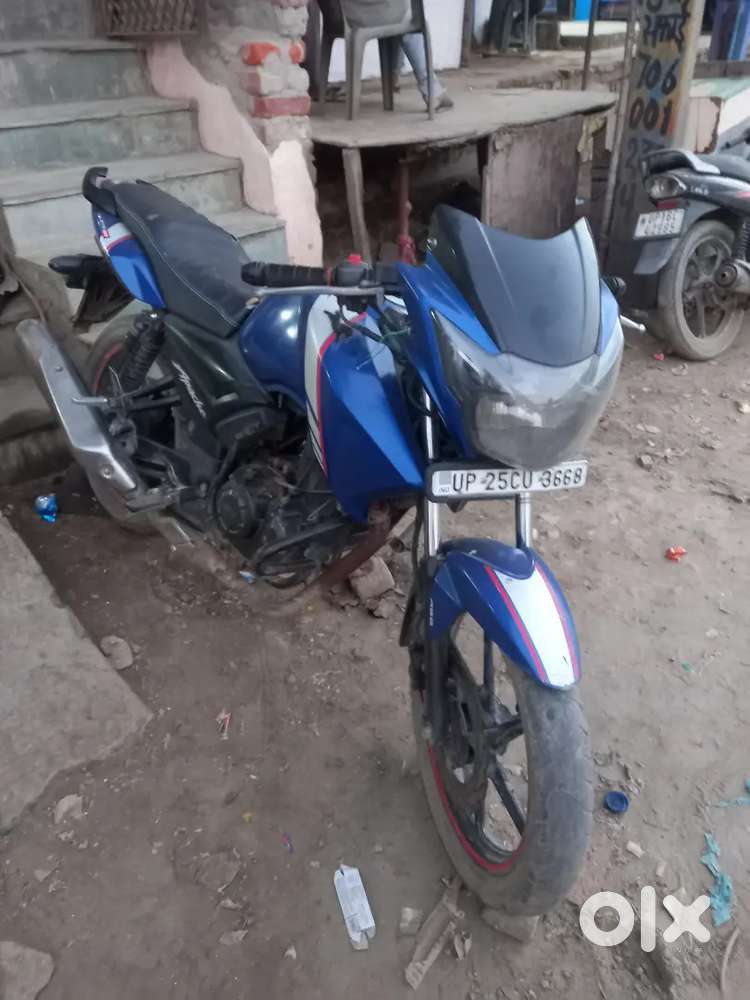Multibikes24 noida se.81 metro station ke samne new