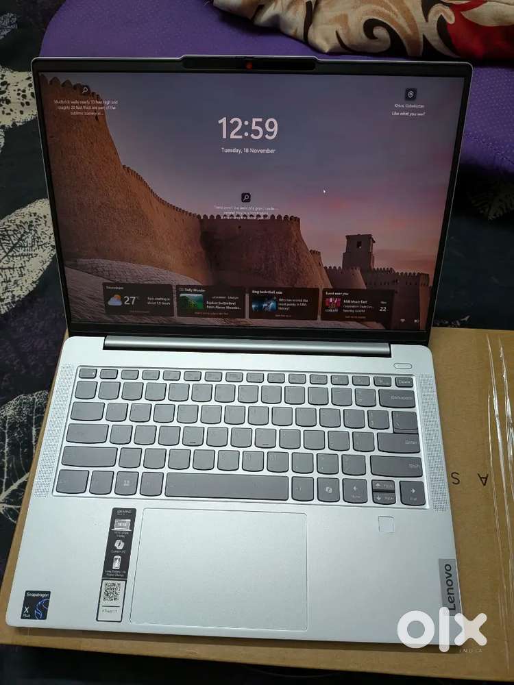 Lenovo Ideapad Slim 5 - 16GB RAM / 1 TB SSD / Snapdragon X Plus