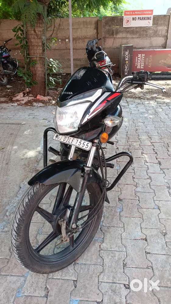 Tip top condition Insurance complete no  RTO chalan