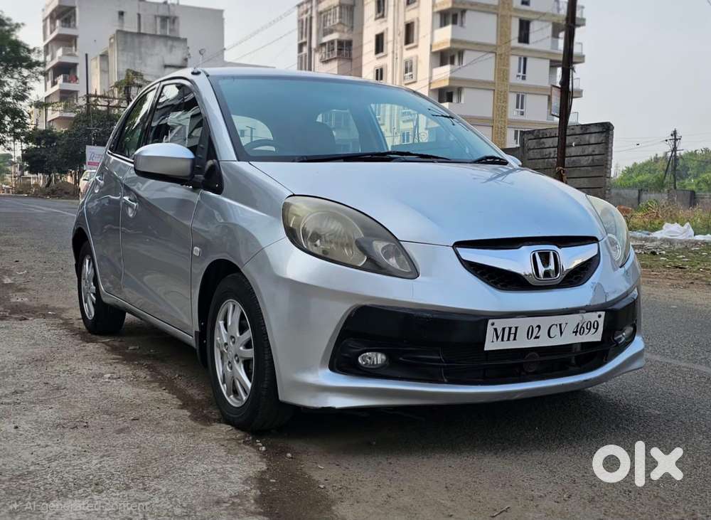 Honda Brio VX MT, 2012, Petrol