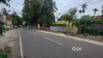 Palarivattom pipe lane Road frontage 6cent land with Old house 1 floor