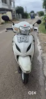 Urgent sell Activa 5G- Need money