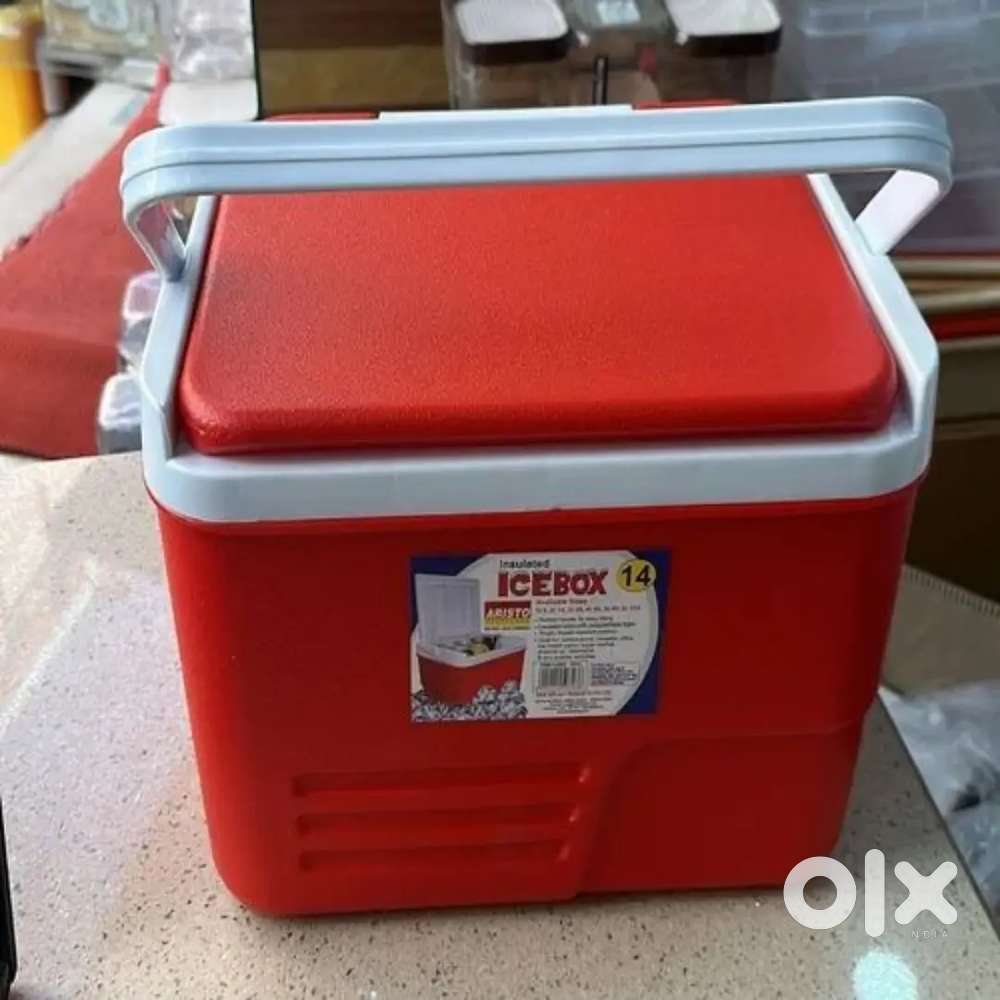 Newly Box pack ice chiller box 6 litre