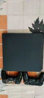 PS4 SLIM  500 GB URJENT SELL
