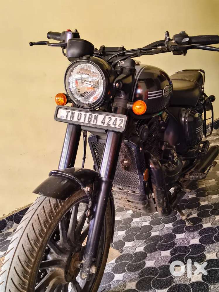 Jawa 42 Black – Immaculate Condition  Just 5821km  Maintained w Care