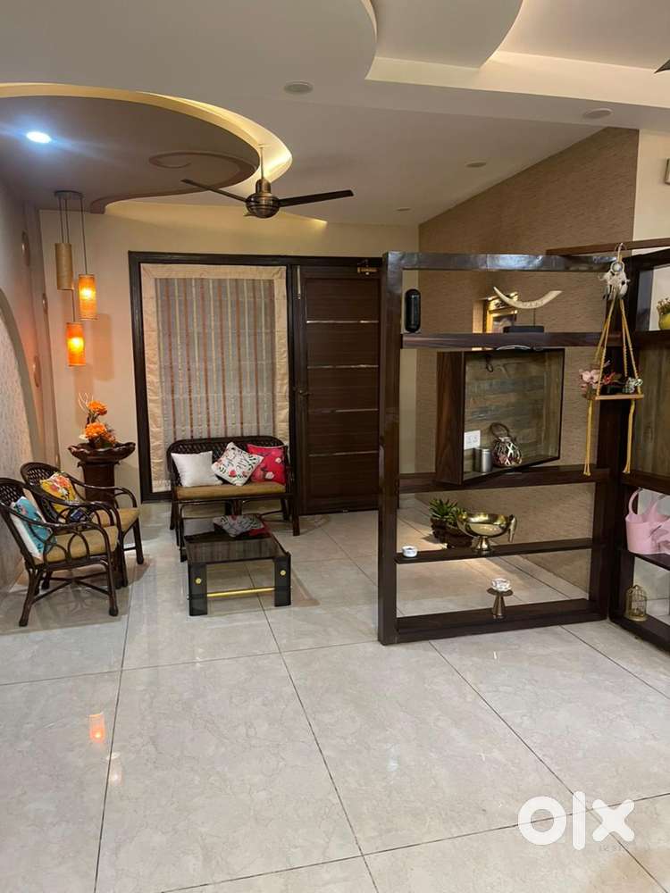 1 kanal corner house in sector -18 chandigarh