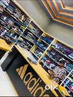 SHOWROOM AVAILABLE FOR SALE / RENT