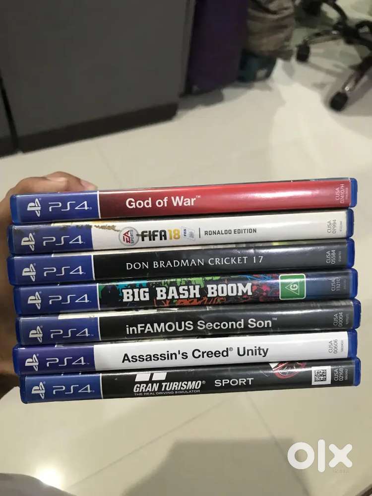 Ps4 and Ps5 game discs