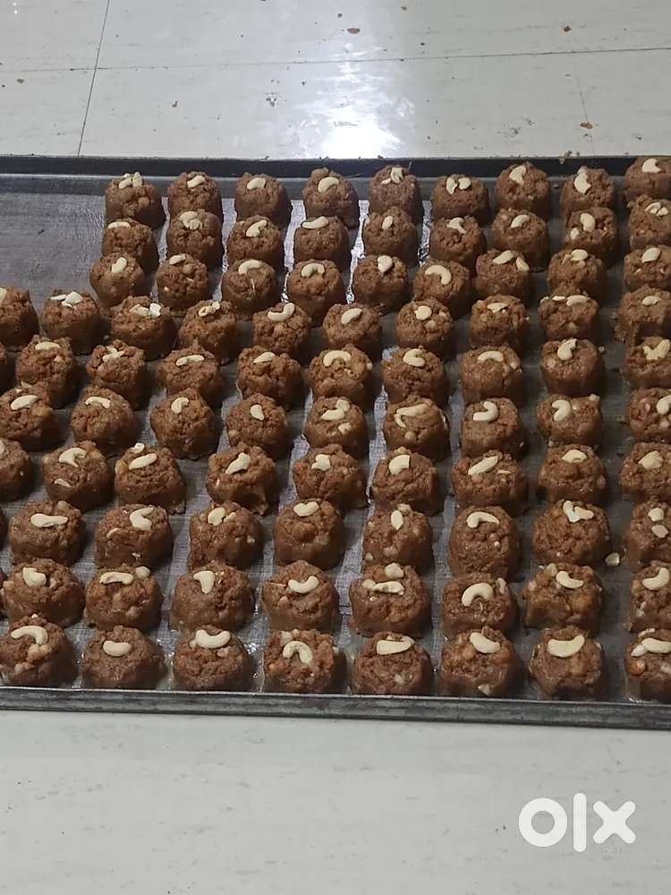 Adadiya, khajur pak, khajur biscuit