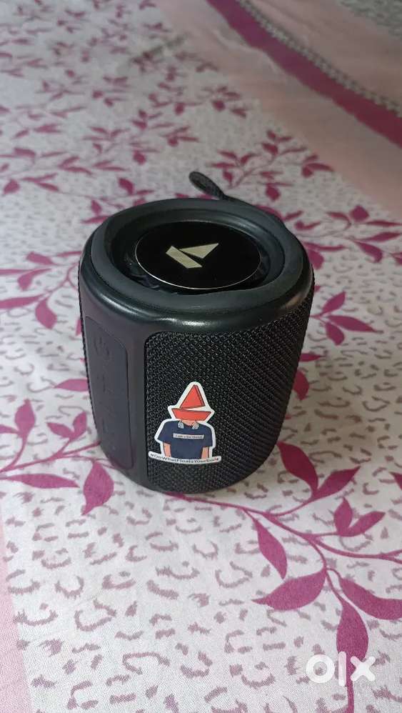 boAt portable speaker. Powerful bass. Great condition. Best price