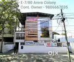 Office space 900 sqft with 2 Ac, 20 ppx sitting furniture & 10 chairs