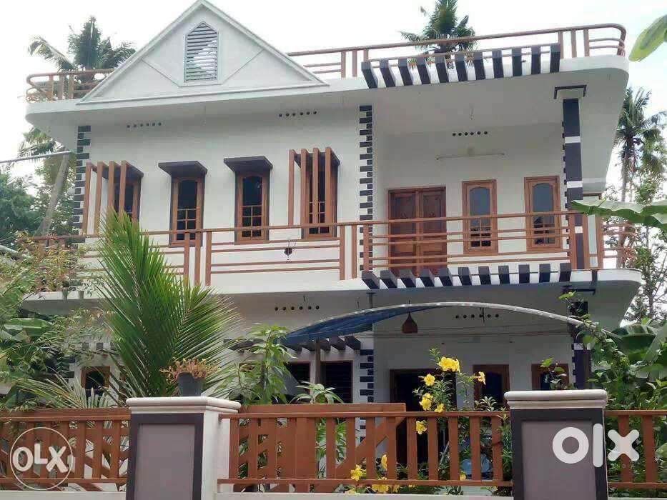 2 BHK independent house(1st floor) for rent