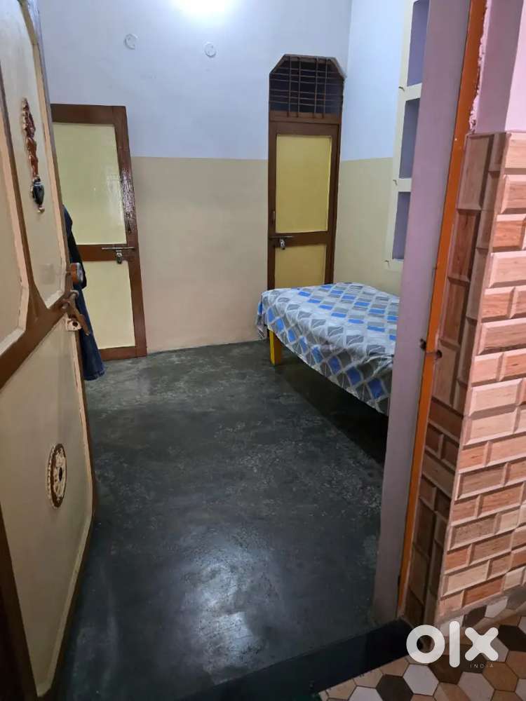 Room available for rent near ITI college naini