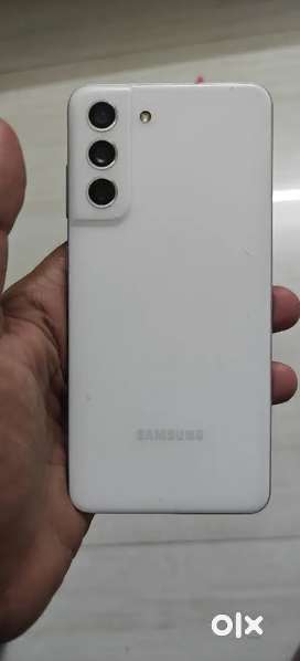 Samsung S21 Fe in brand new condition
