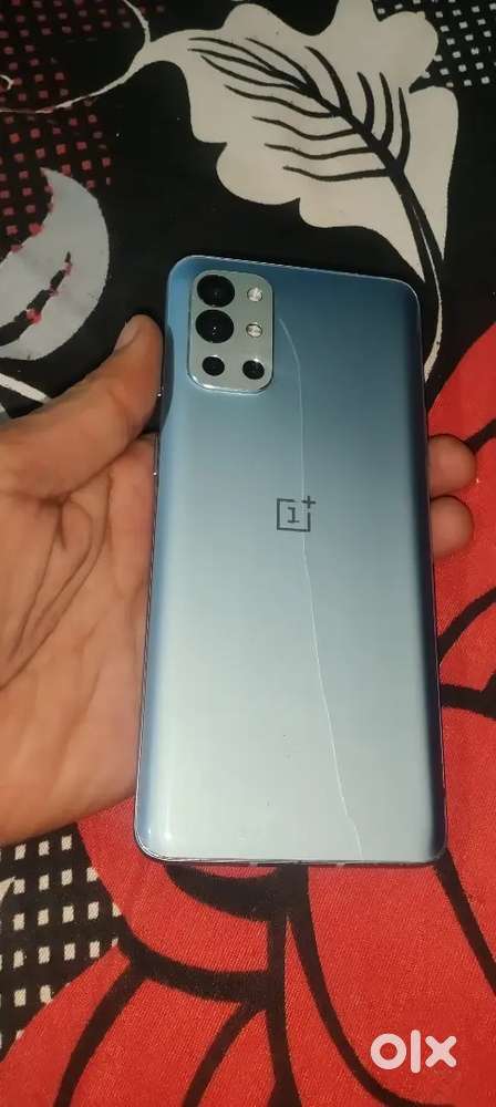 One plus 9r (12/256)