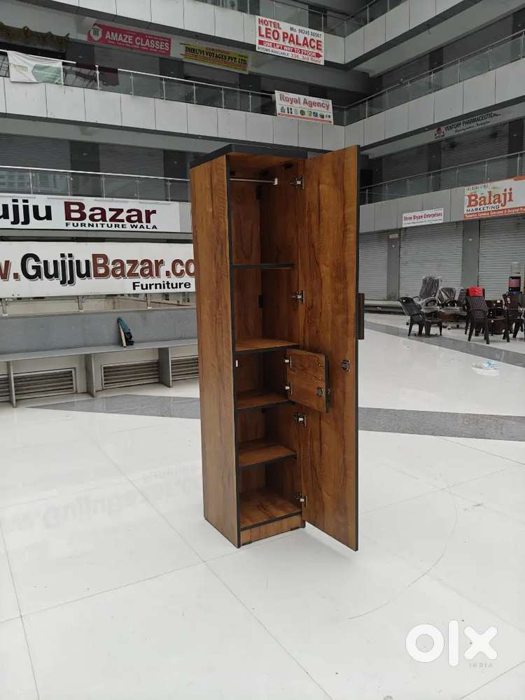 Single Door wardrobe for pg and hostel  1 Door Wooden Wardrobe