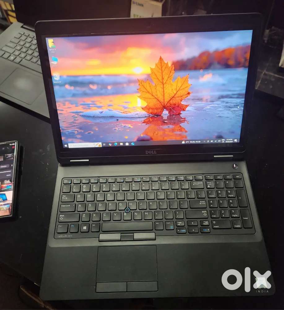 DELL LATITUDE E5570 15 Touchscreen i5 3GHZ