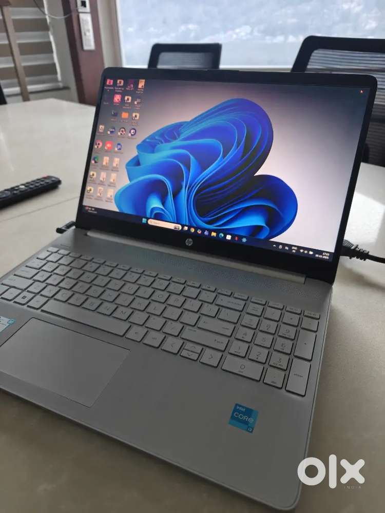 HP Laptop 15s-fg5327TU ,One year old ,FULL OK CONDITION,