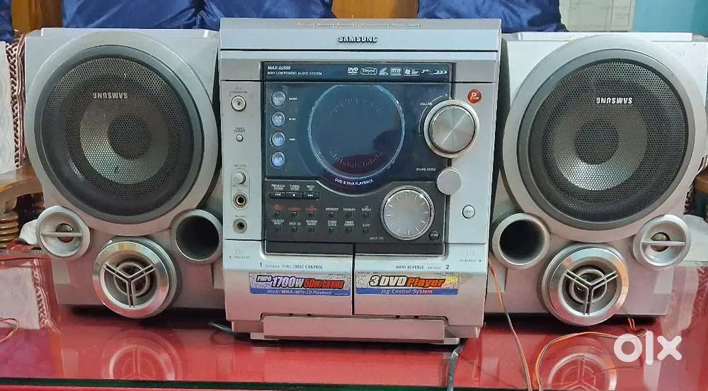 Vintage Samsung Cassette and CD Player
