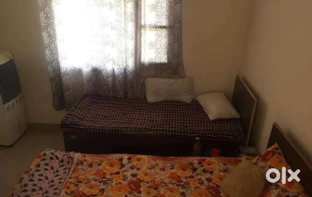 Girls pg available sharing and independent