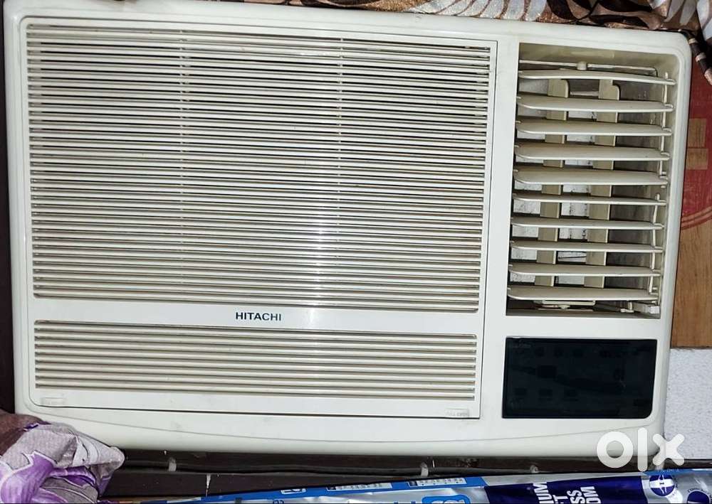 Hitachi Window AC 1.5 ton in good condition