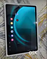 Samsung Galaxy Tab S9 FE+ 5g with Esim Top Notch Condition