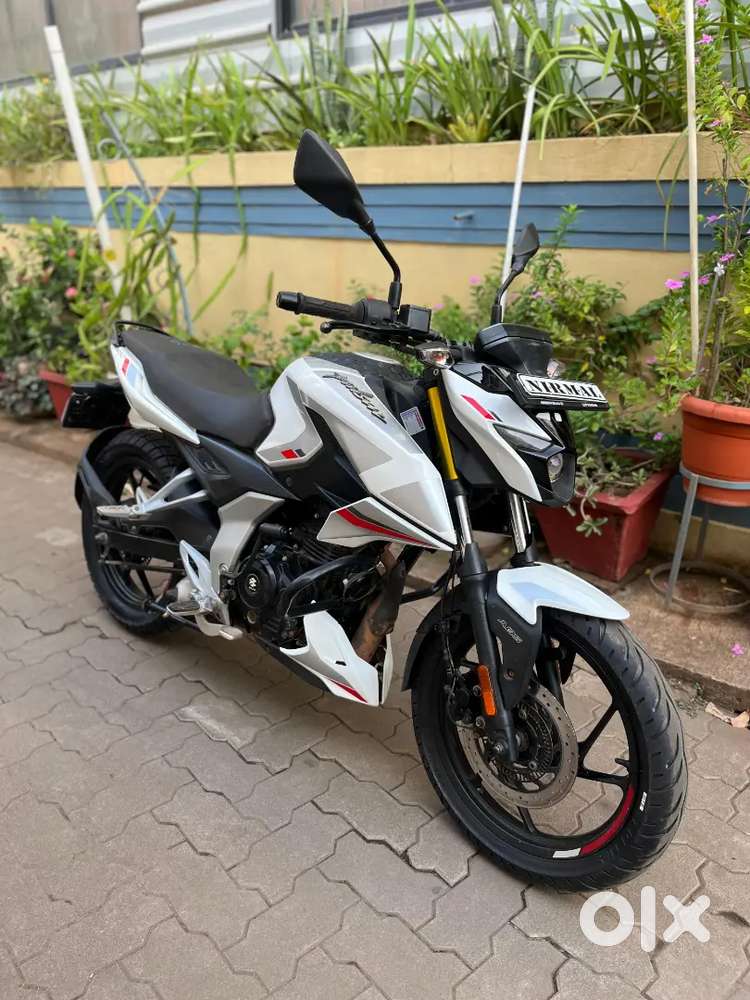 Good condition Bajaj Pulsar N150  for sale