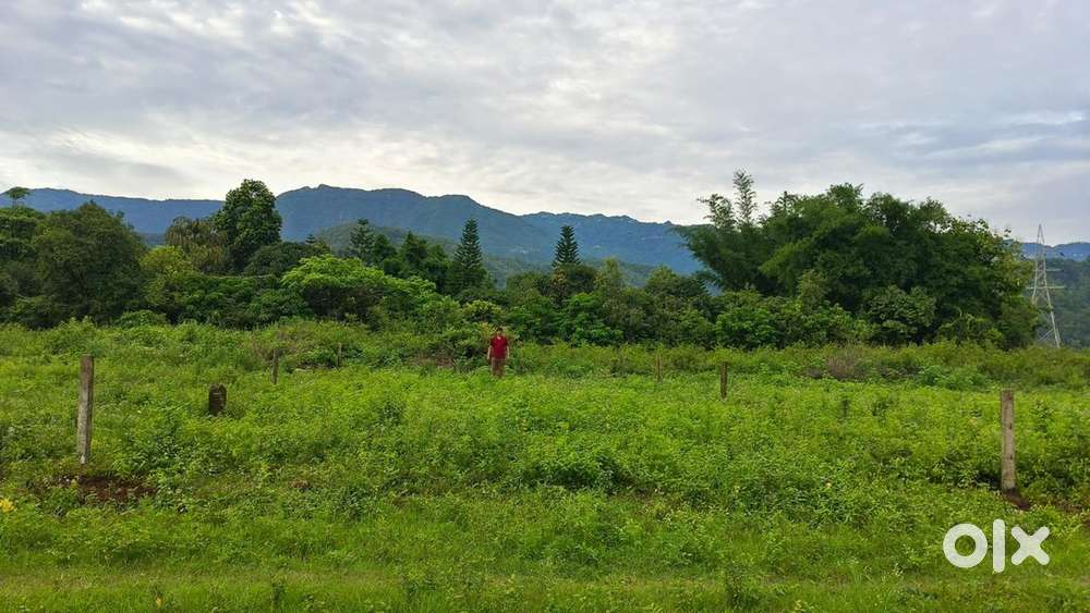 Plot for sale dhulas 2 side open