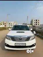 Toyota Fortuner 2012