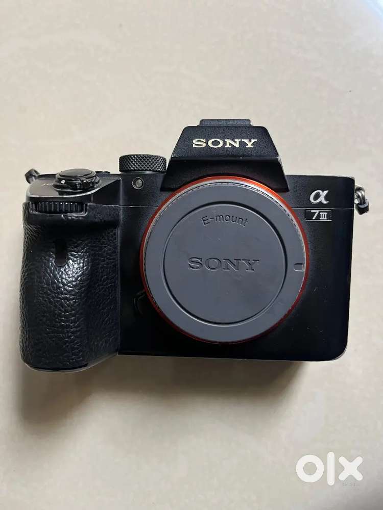 Sony a7 m3 only camera body Good Condition