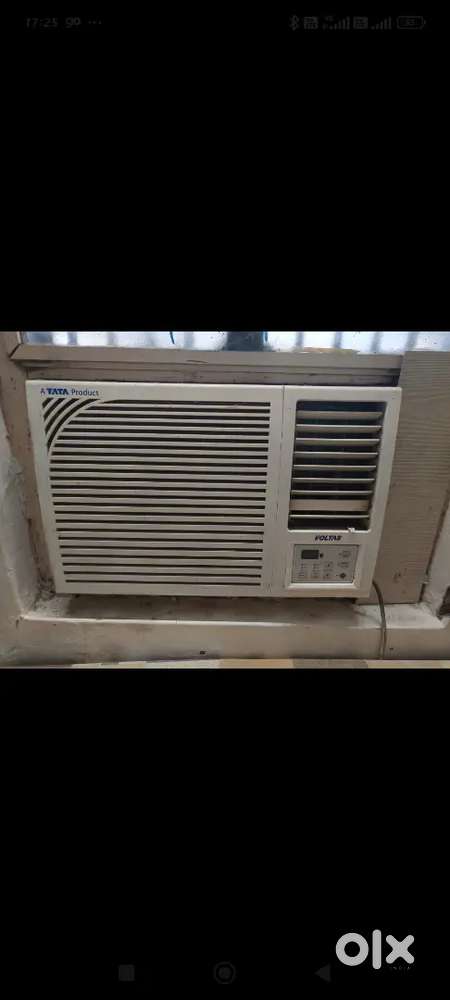 VOLTAS 1 TON WINDOW AC  PERFECT CONDITION