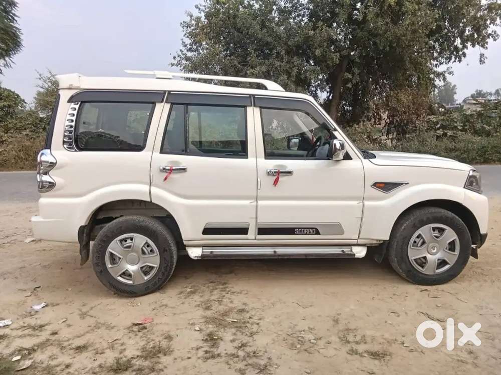 किसी महिला व पुरूष को पर्सनल ड्राइवर की आवश्यकता हो तो संपर्क करें