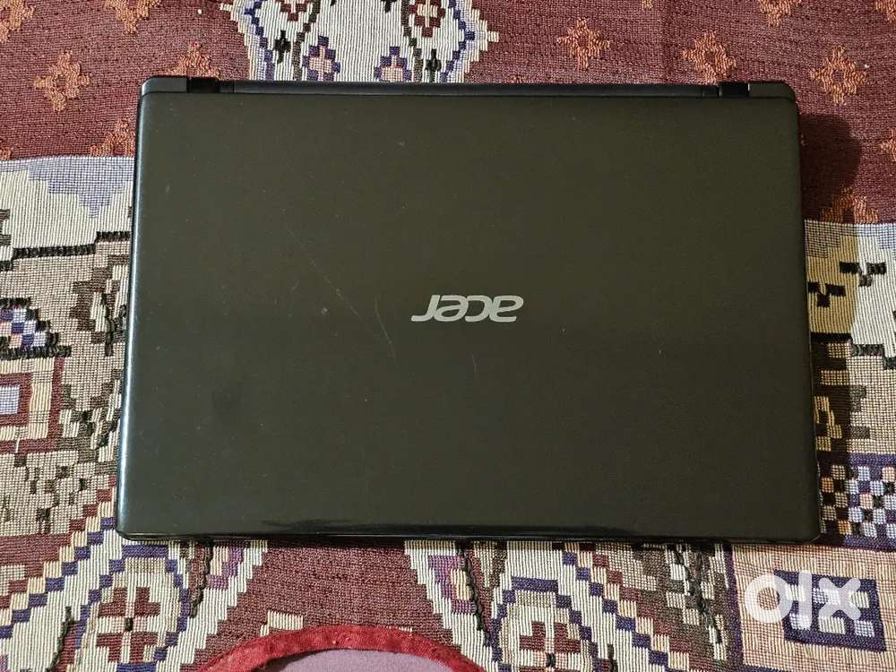 ACER MINI LAPTOP VERY GOOD CONDITION FOR SALE