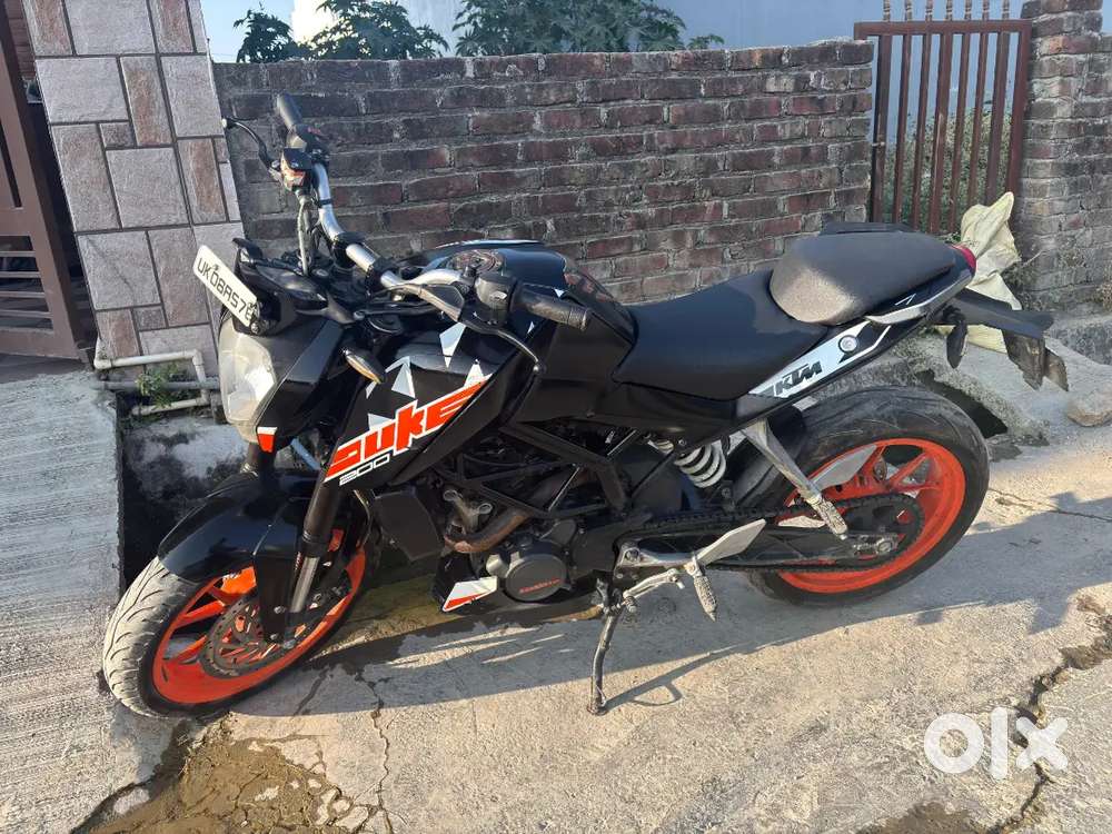 KTM DUKE 200