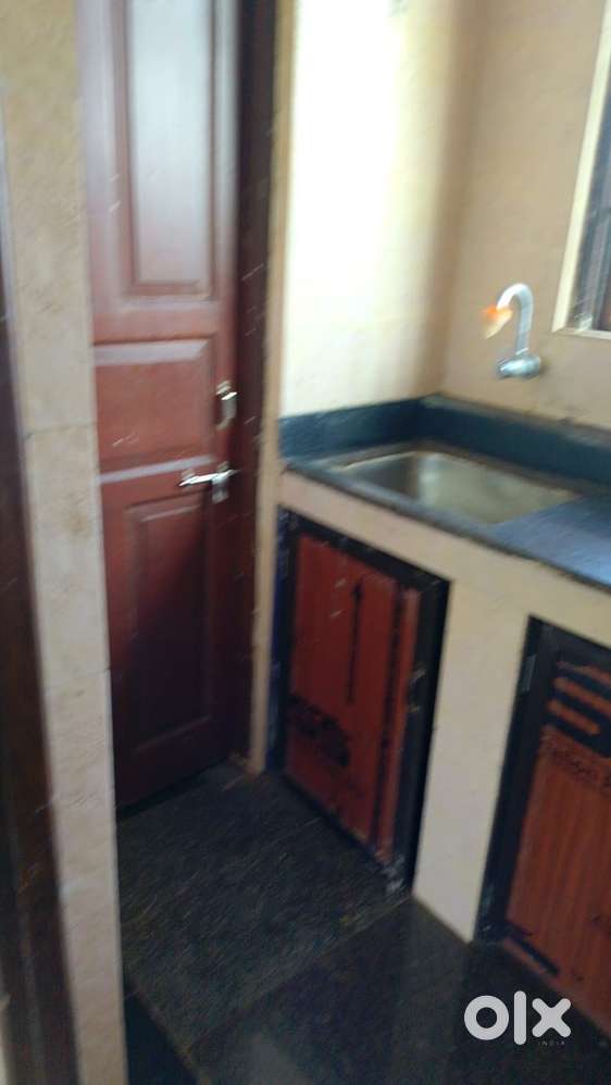 Hear is 1rk room big enough for 3 people ,avilabel in cortalim,goa