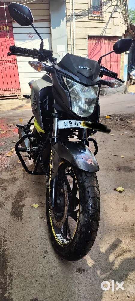 Honda hornet