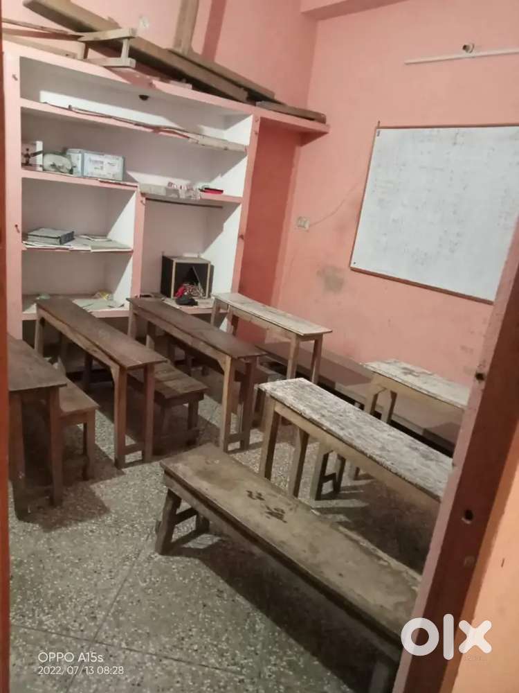 Commercial hall for rent for coaching and godown purpose