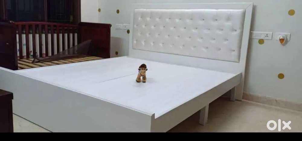 Compact Packaging: Fabric beds often

come in compact packaging, makin