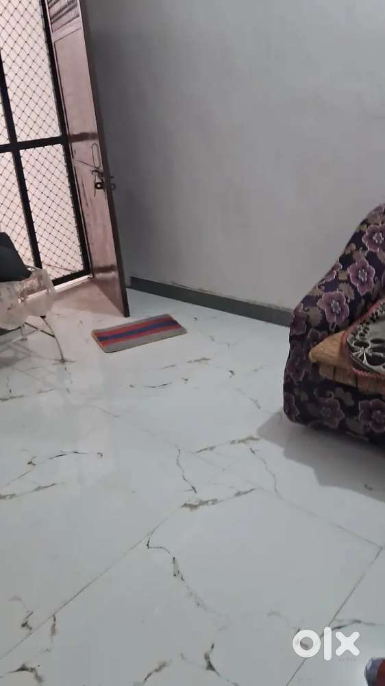 Room+KITCHEN +washroom- ₹ 7000/-(किराया कम नही होगा)