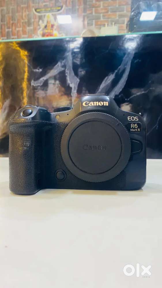 Canon R6 m2 body